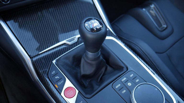 BMW M: O fim das caixas manuais e dos emblemas de competição?