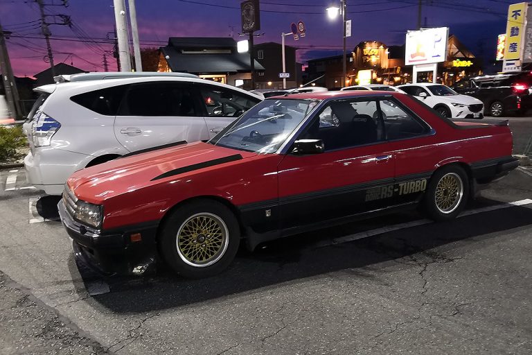 Nissan Skyline DR30 RS-Turbo: um coupé icônico dos anos 80
