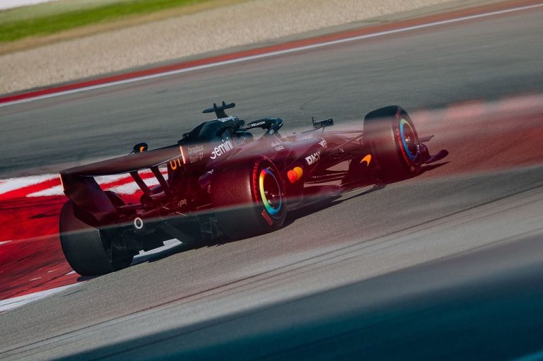 McLaren MCL40: inícios promissores apesar de alguns desafios em Barcelona