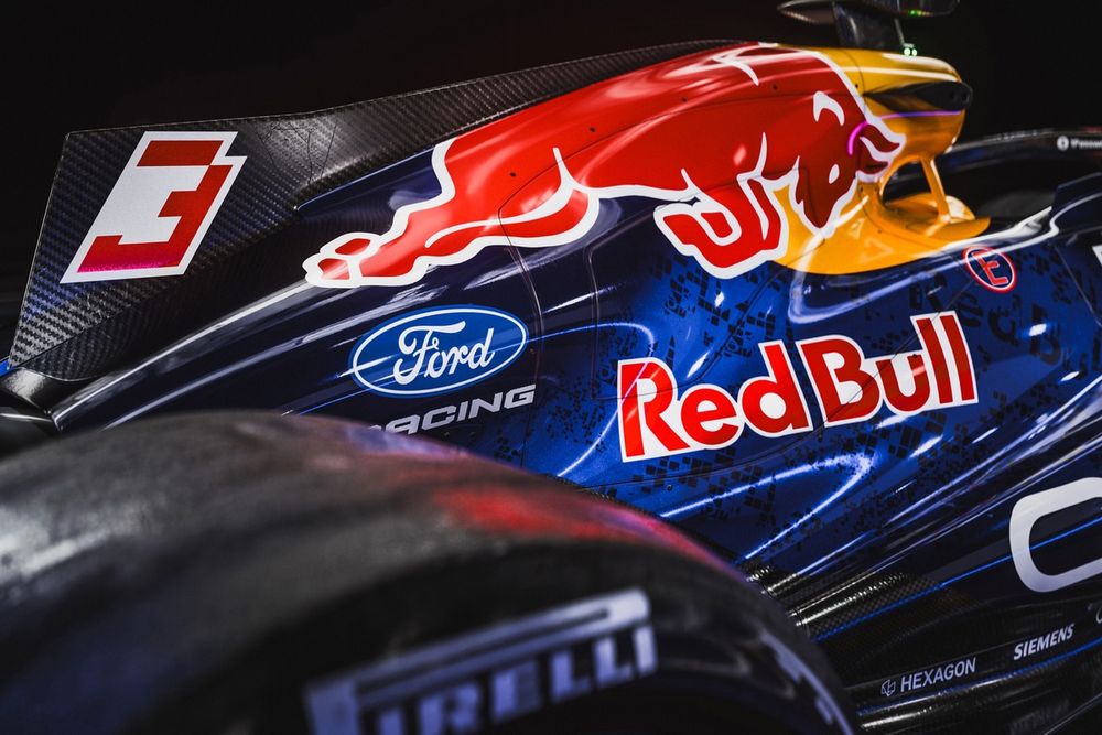 As revelações dos novos carros F1 2026 da Red Bull e Racing Bulls.