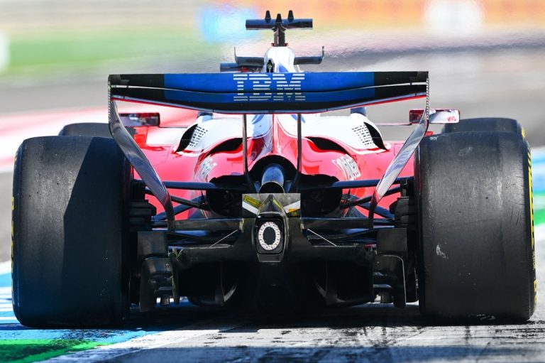 Ferrari Revoluciona a F1 com Inovador Spoiler Traseiro de 180 Graus