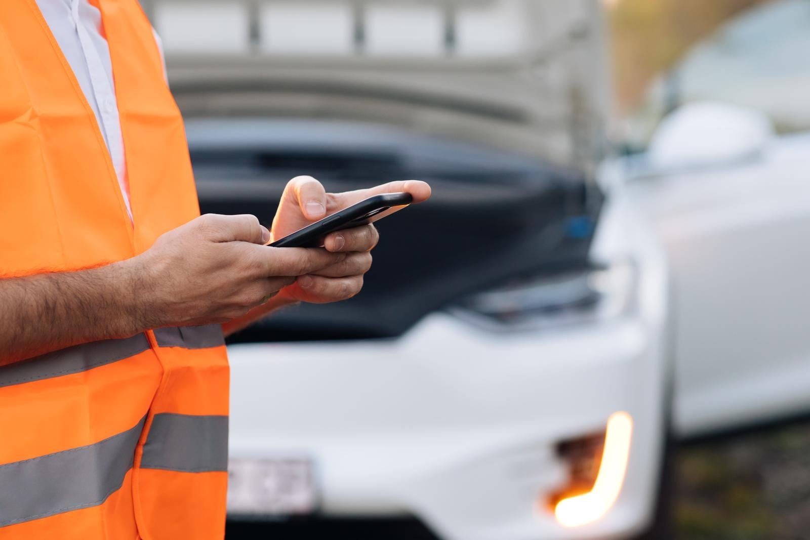 Fraude nos seguros automóveis: a IA impulsiona uma nova onda de enganos