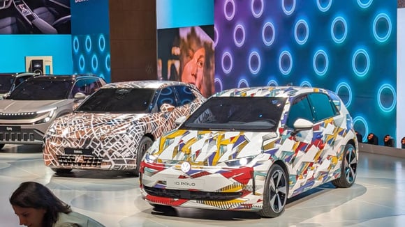 Seat-Cupra enfrenta dificuldades financeiras apesar de vendas recorde durante a transição elétrica