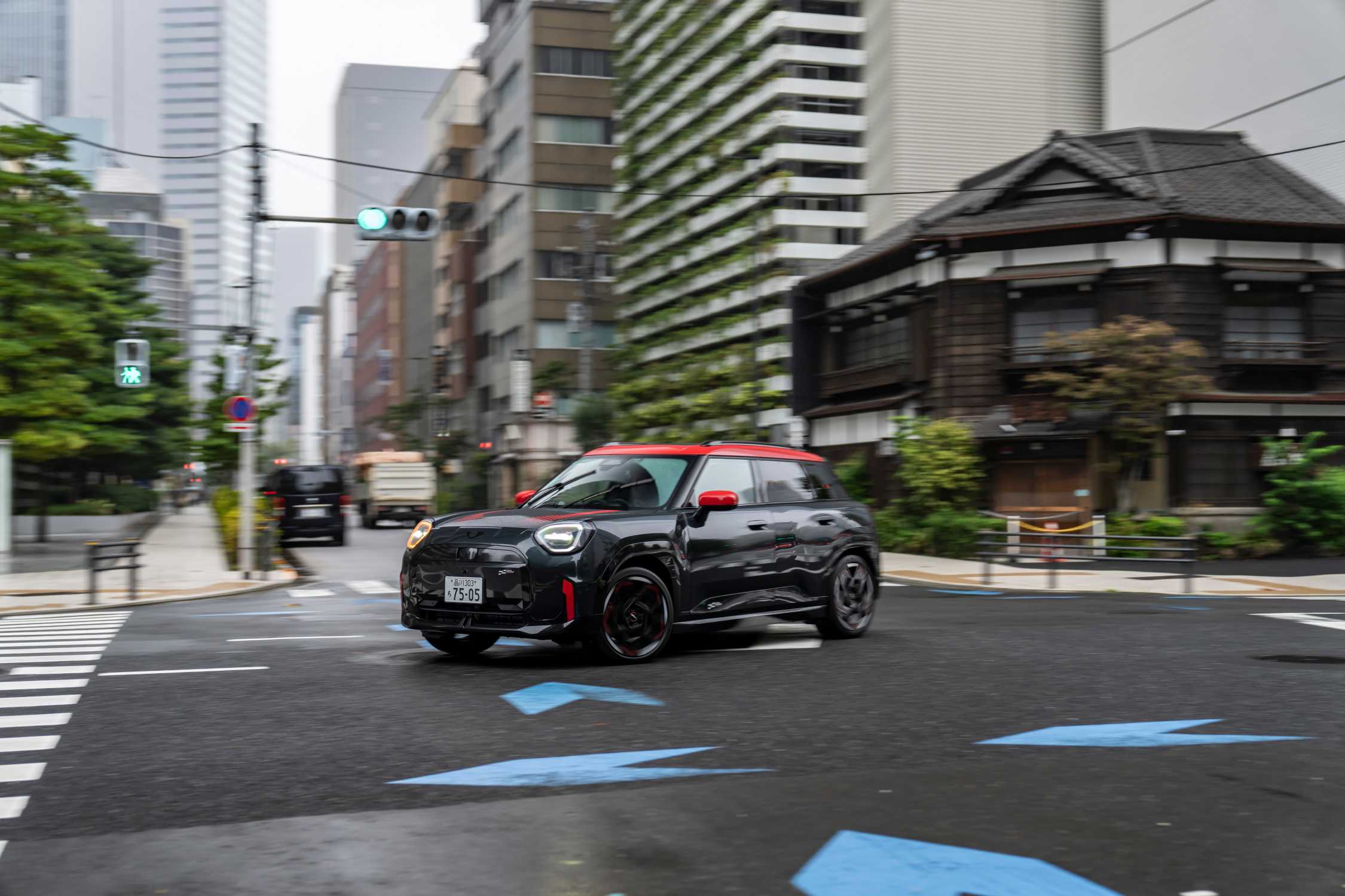 MINI JCW Aceman: Uma Fusão de Performance Elétrica e Estilo Urbano