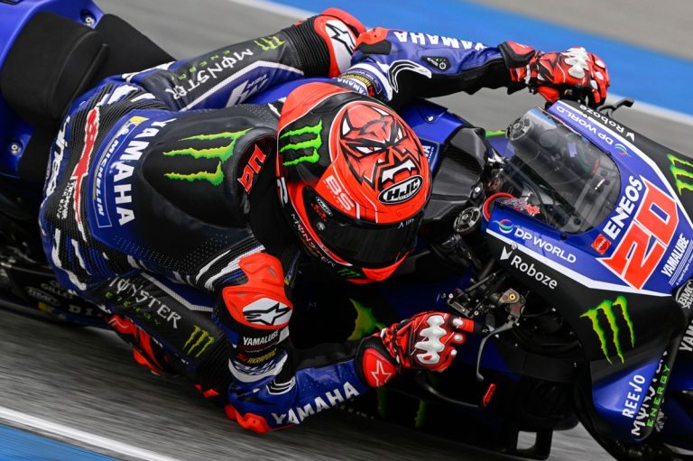 Yamaha Adota Motor V4 para Moldar o Futuro na MotoGP
