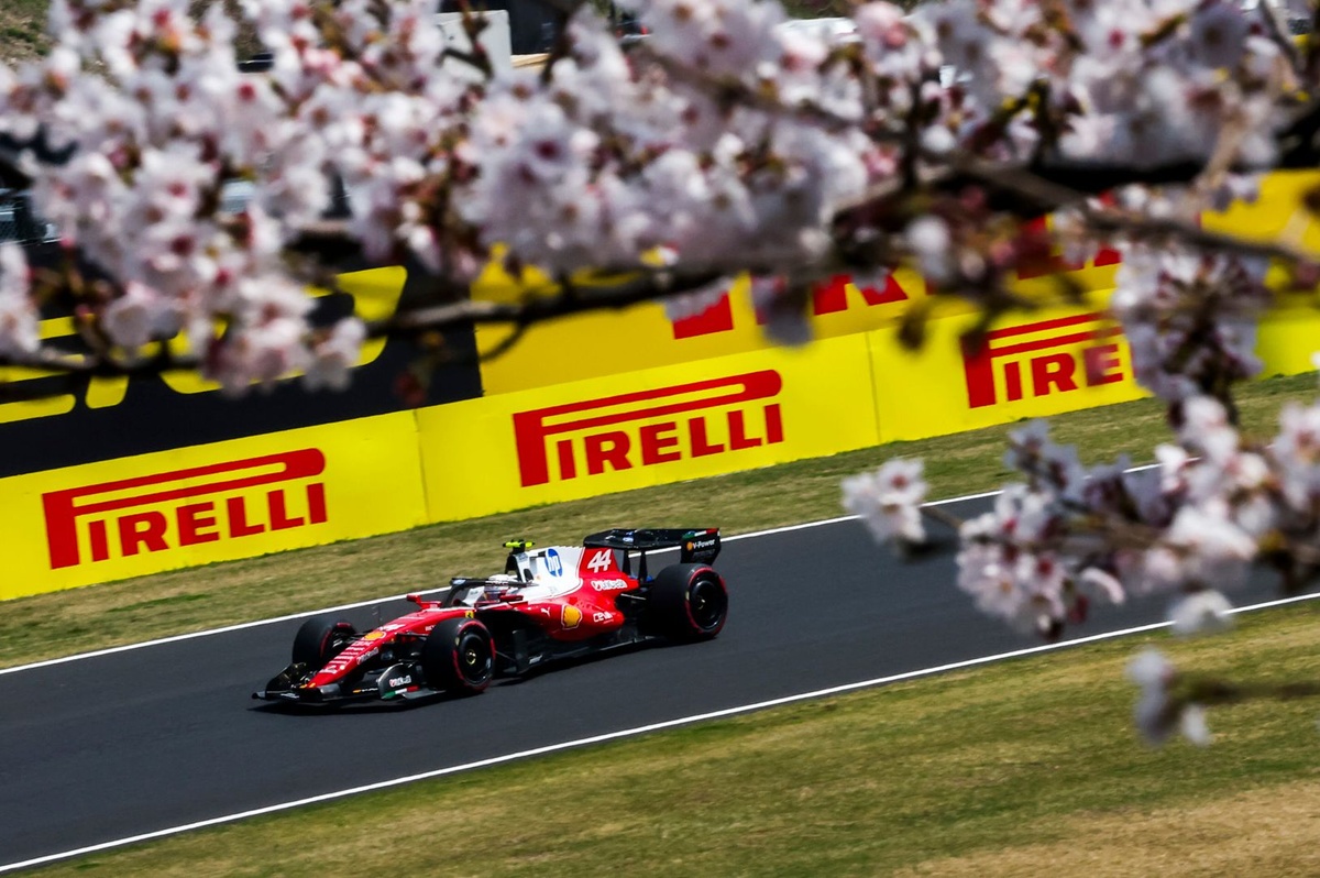 Ferrari intensifica testes enquanto F1 pausa