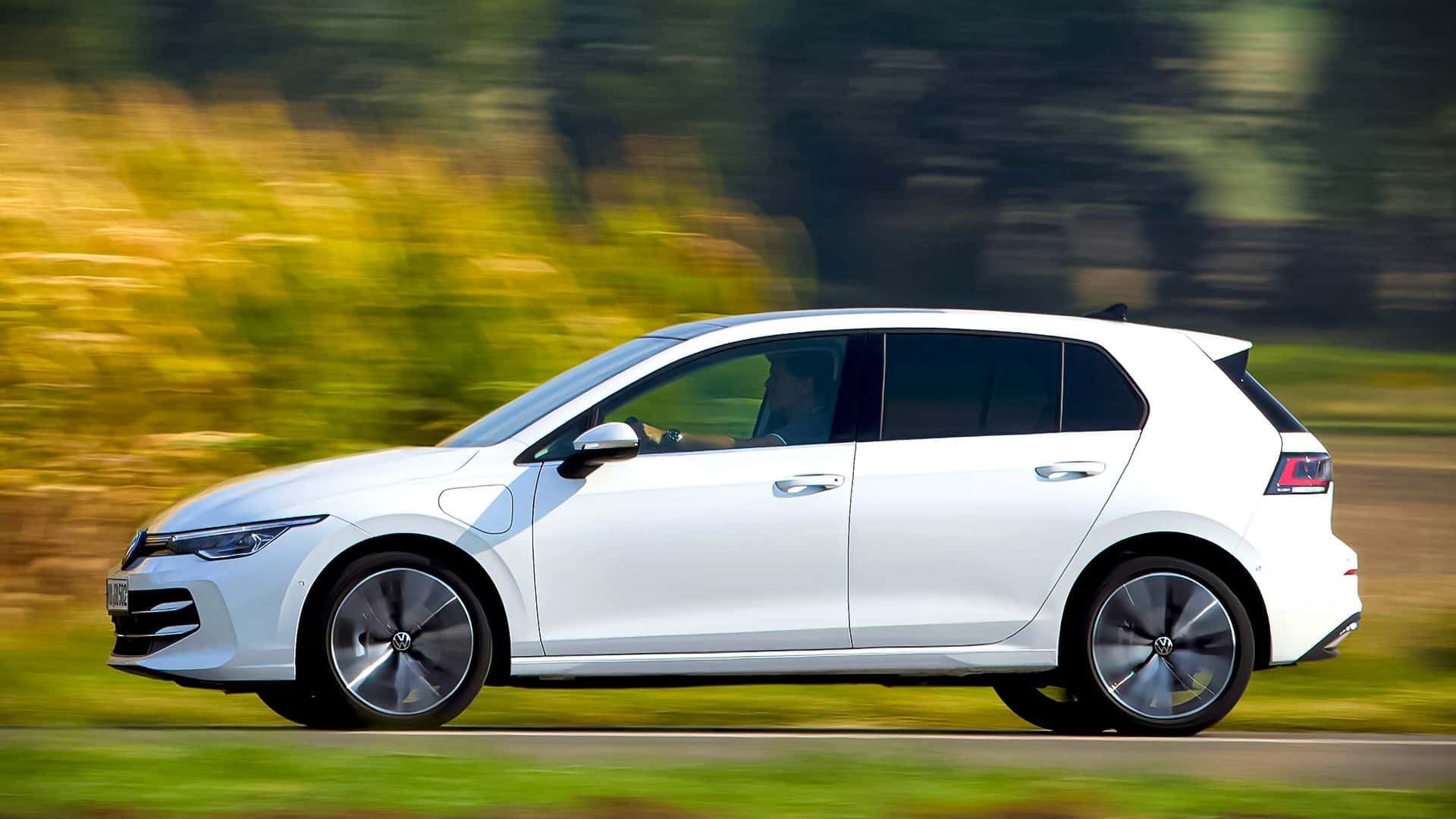 Volkswagen Golf 9: Um Regresso Audaz e Reflexivo às Suas Raízes