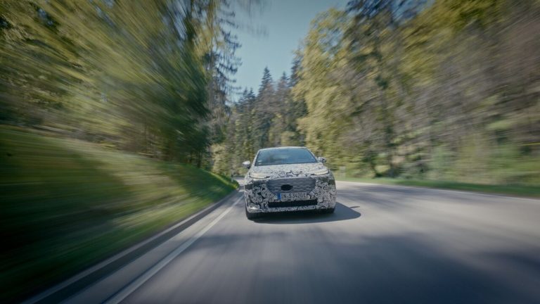 Audi A2 e-tron: compacta elétrica em testes extremos antes do lançamento…