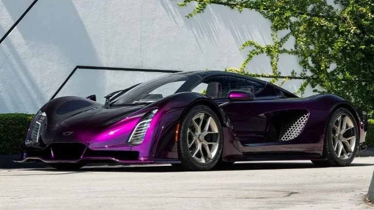 Czinger C21: Hypercar de 1.233 cv em tom 'Royal Venom' entregue na Flórida