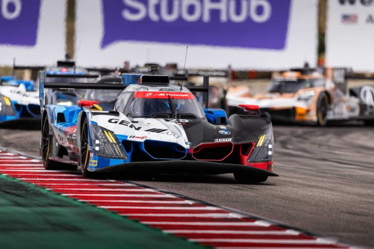 BMW sobe ao pódio em Laguna Seca após um domingo de estratégia e paciência