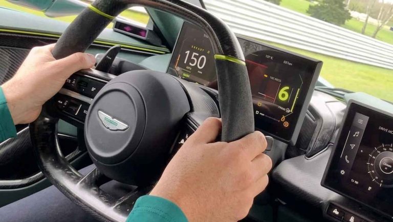 Como assegurar o seu carro clássico: conselhos práticos