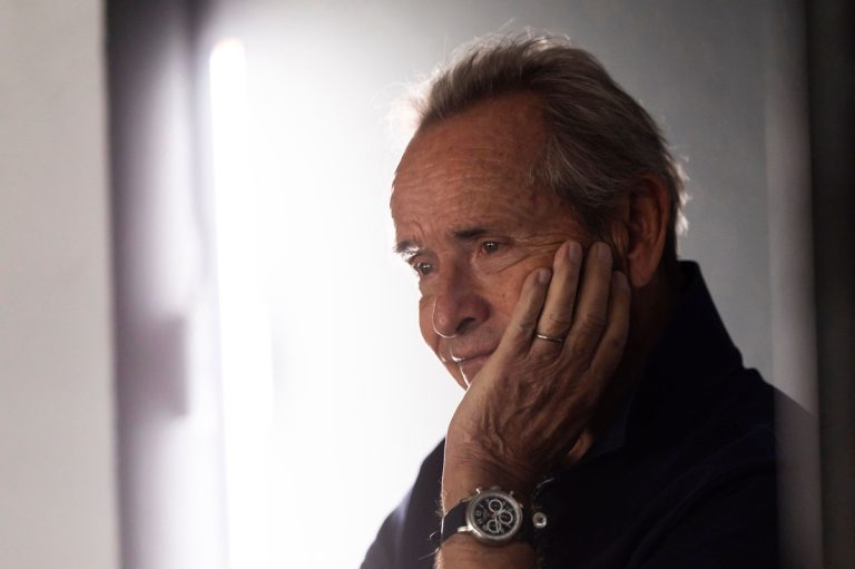 Jacky Ickx acelera Hypercar Genesis e partilha filosofia de vida