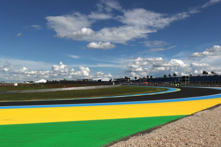 MotoGP: Uma moto por piloto a partir de 2027 para conter despesas?