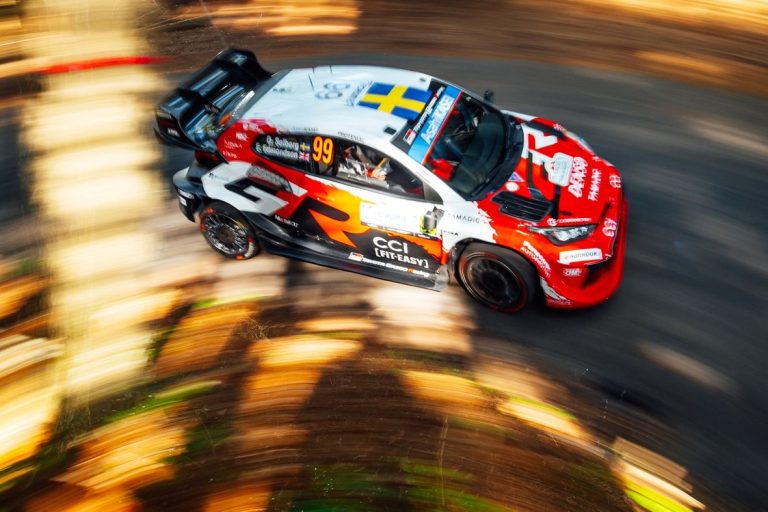 Rali do Japão: Solberg sai de pista e relança luta pela vitória