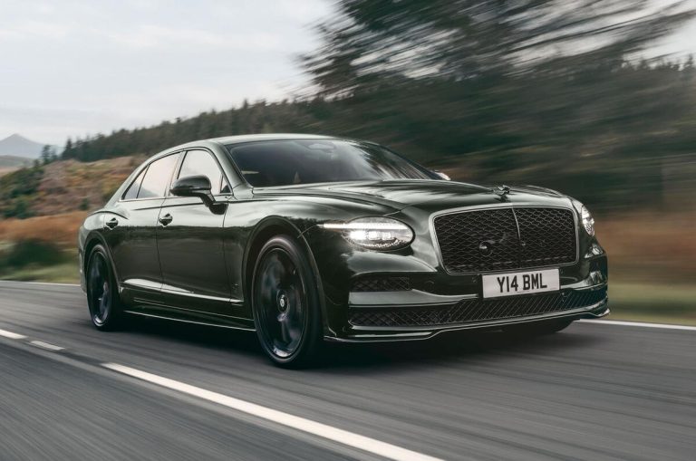 Bentley Flying Spur: Lifting subtil e regresso em força da versão S