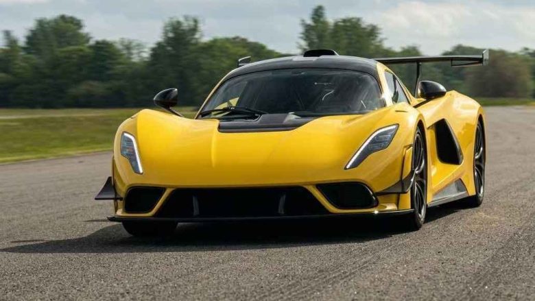 Hennessey Venom F5: o primeiro exemplar chega ao Reino Unido