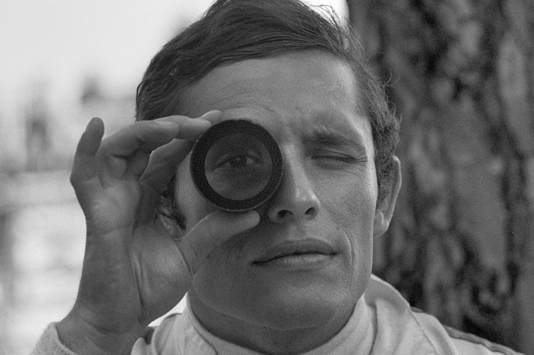 Jacky Ickx: Três fotos, três lições de vida na pista e fora dela