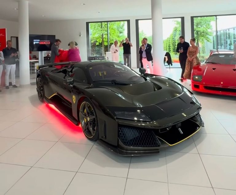 Ferrari F80: A primeira unidade europeia surge com uma cor exclusiva que…