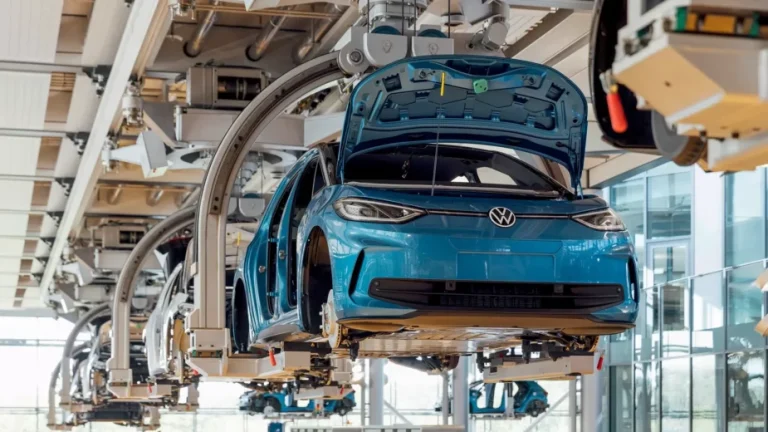 Grupo Volkswagen quer reduzir número de modelos para metade